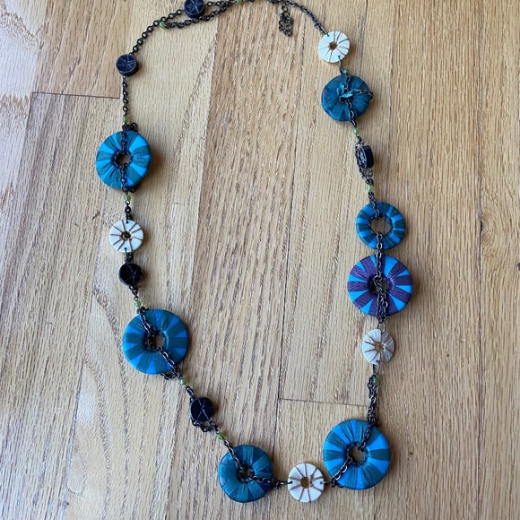 Statement necklace with metal chain - Picture 1 of 2